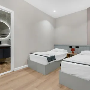 the-nook-city-centre-en-suite.albaniahotels.org/